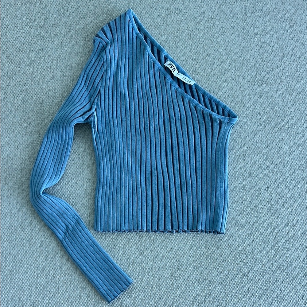Zara Asymmetrical Blue Ribbed Crop Top